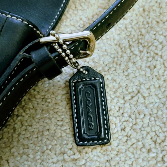 Coach Black Leather Shoulder Bag - Picture 2 of 16
